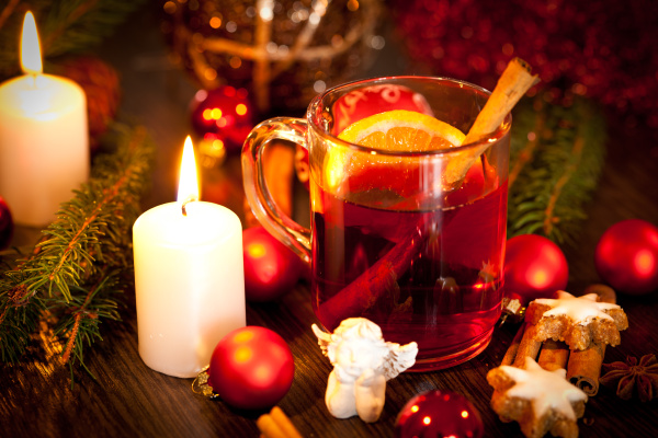 hot aromatic mulled wine punch with