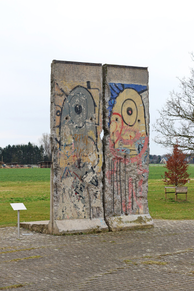 berlin wall sections