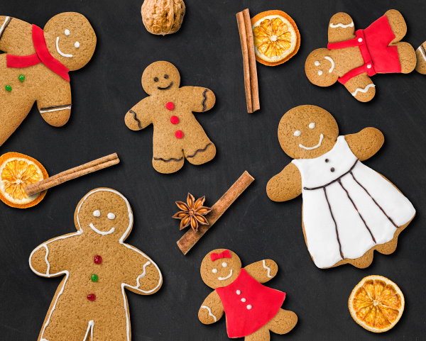 gingerbread family on slate