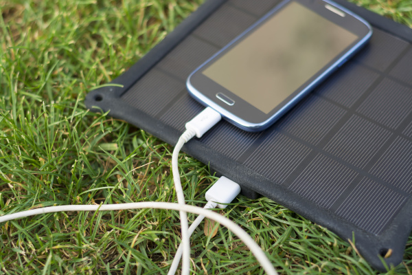 mobile phone charging with solar energy