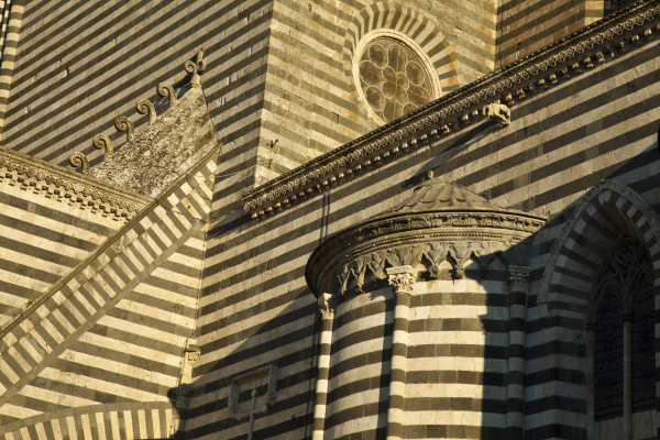 evening light on cathedral of orvieto