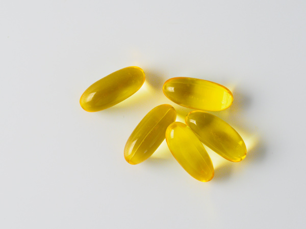 omega 3 fish oil capsules isolated
