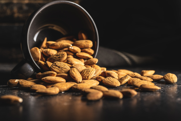 dried almond nuts