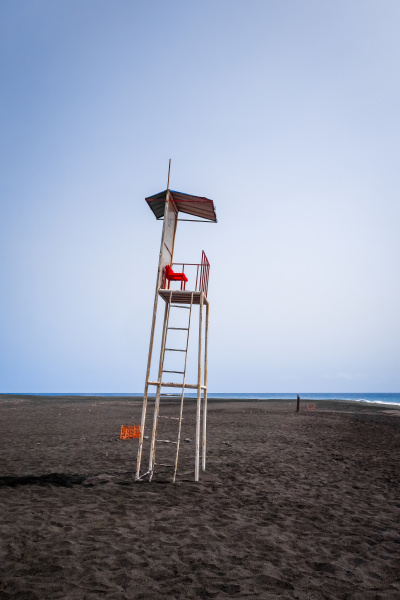 lifeguard tower chair in fogo island