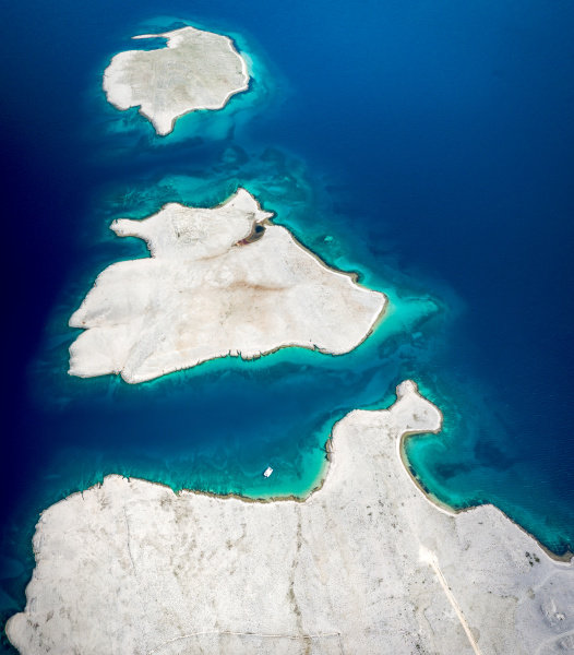 aerial view of islands in vlasici