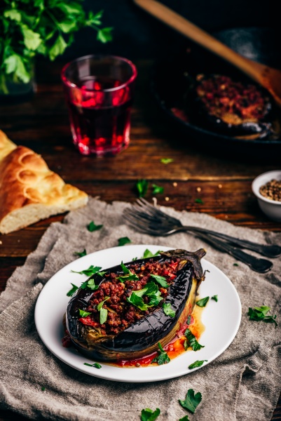 eggplant stuffed with ground beef and