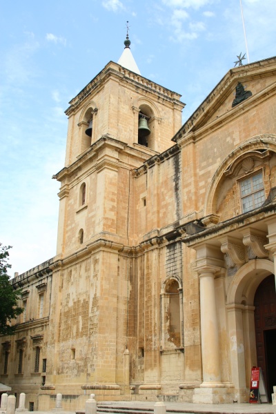 st john s cathedral in