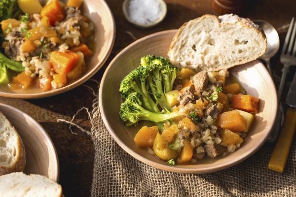 irish lamb stew with broccoli