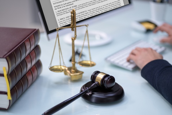 online law and legal tech