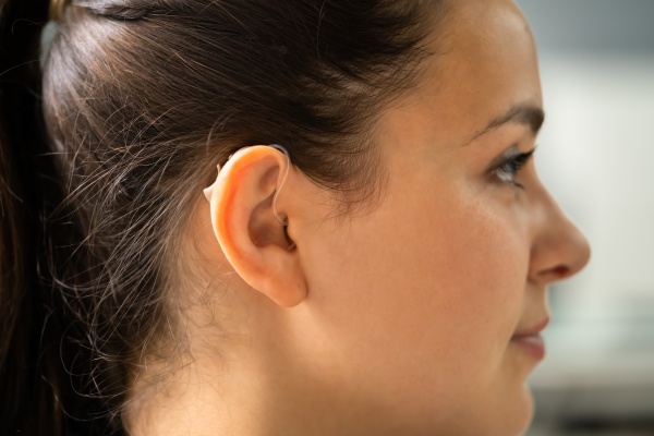 hearing aid deaf ear audiology
