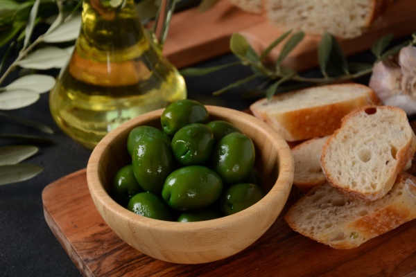 olives olive branch olive