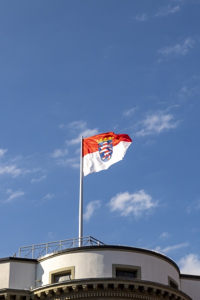flag of hesse under blue sky