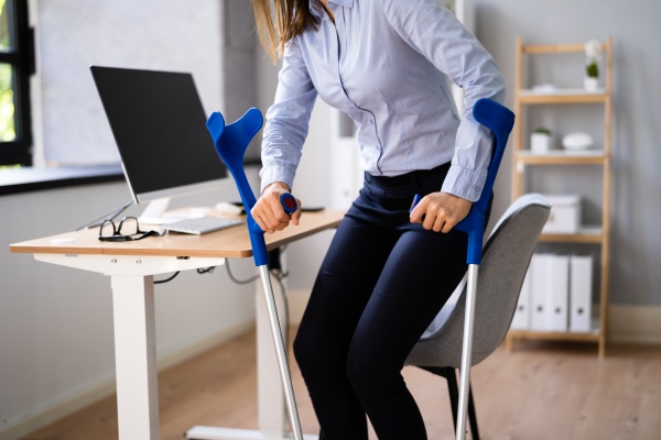 injured worker rehabilitation in office