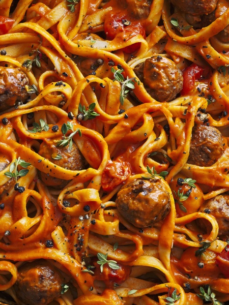 close up of tagliatelle with meatballs