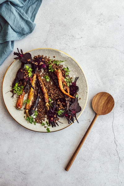 lentil salad with roasted carrots and