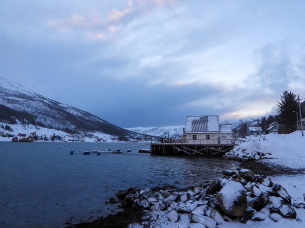 fjord in winter kvaloya