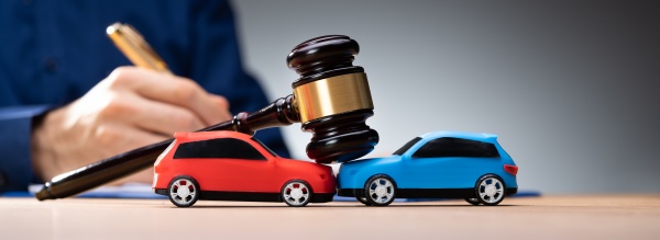 car accident liability insurance and lawyer