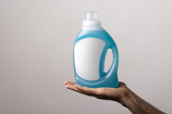cloth detergent liquid bottle at male