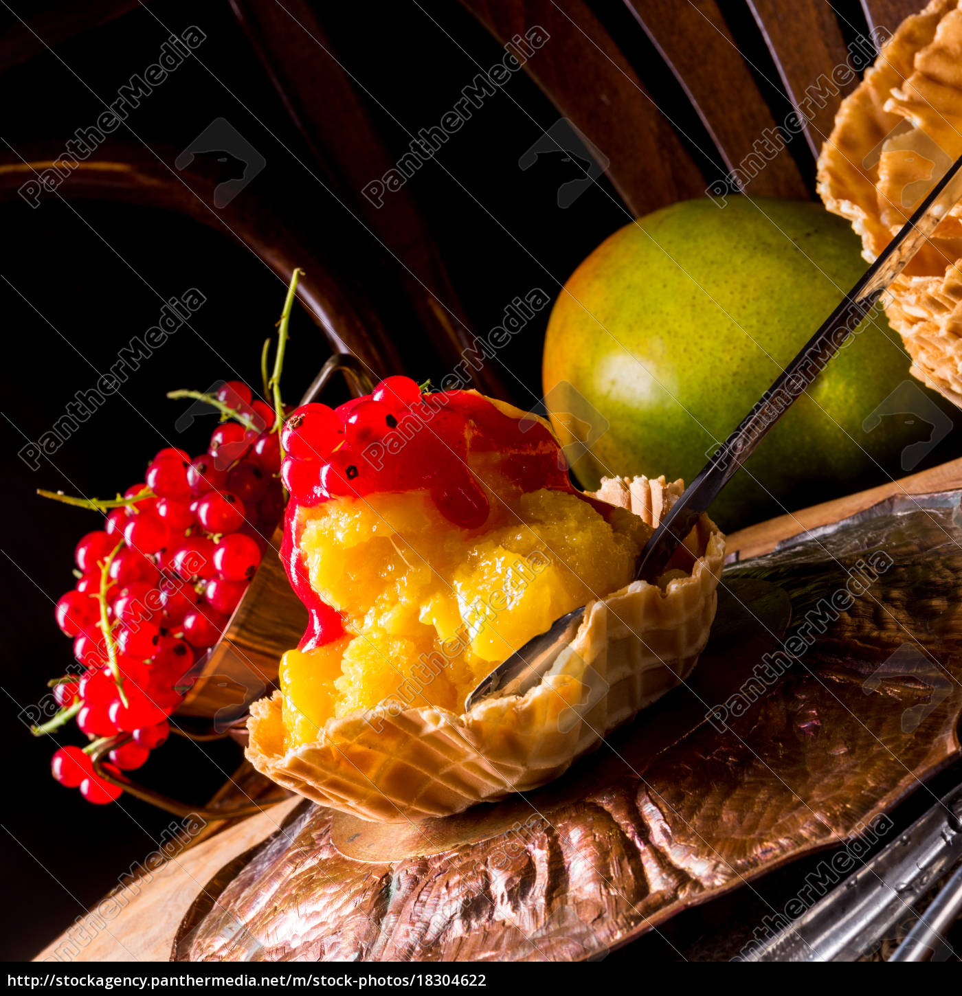 Homemade Mango Ice Cream With Currant Stock Image Panthermedia Stock Agency