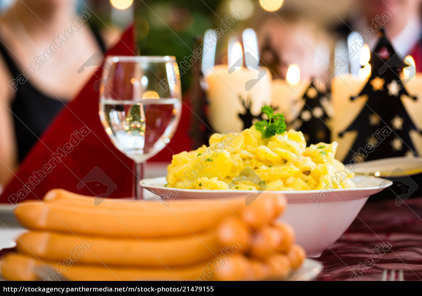 German Christmas Dinner - Here's all you need to know about traditional ...