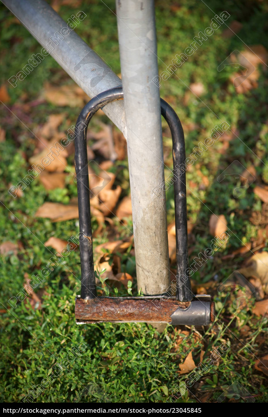 rusted bike lock