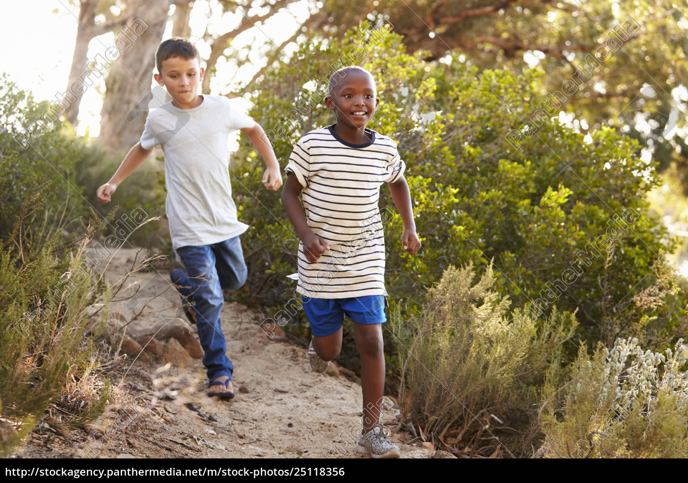 boys running